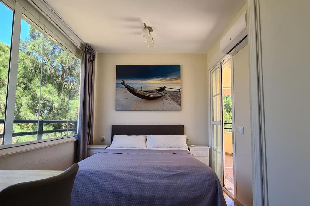 Apartmán Luxury Penthouse With Sea&Mountain Views & Hot Tub - Tranquility & Rest Benalmádena Exteriér fotografie